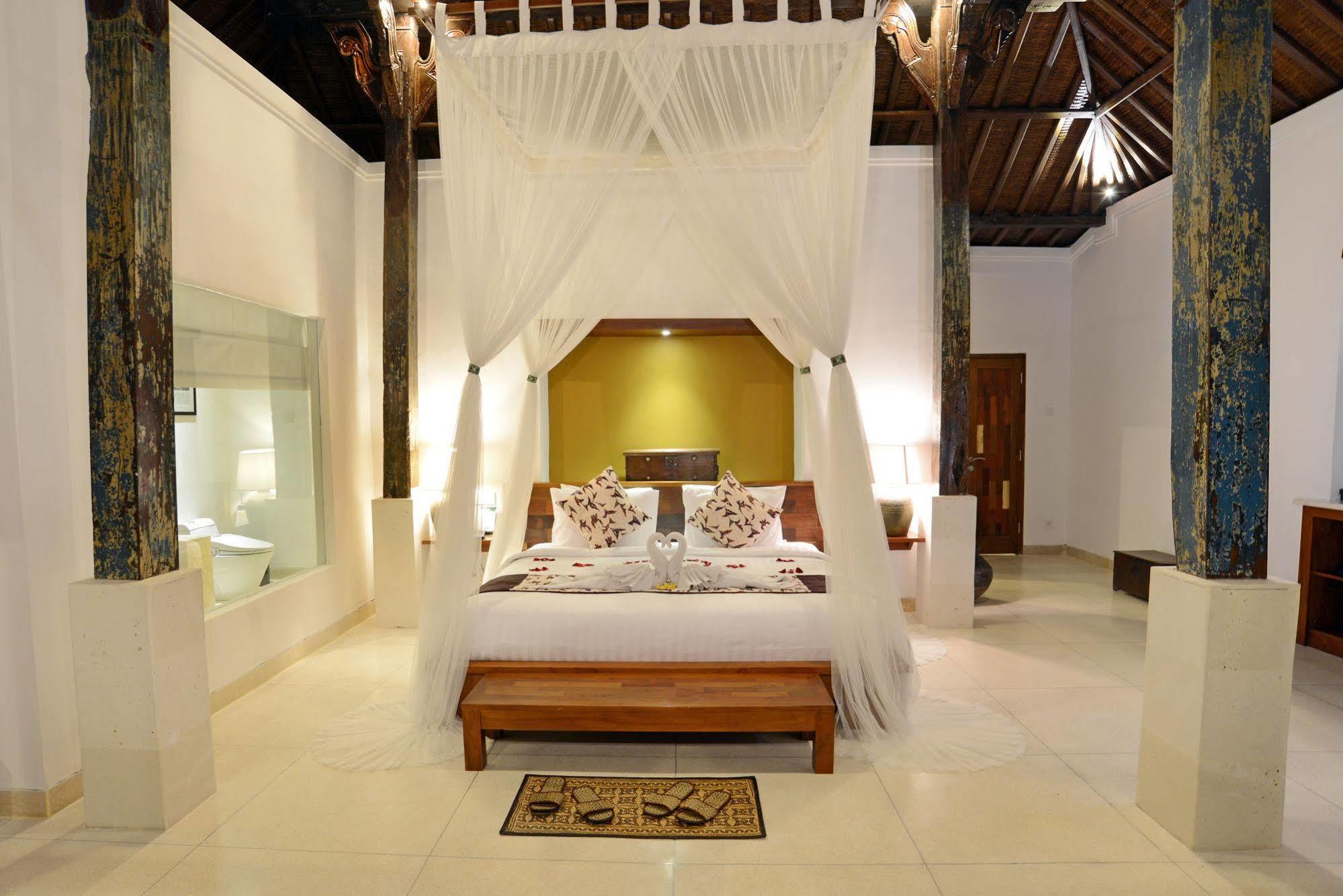Alam Bidadari Seminyak Villa Ngoại thất bức ảnh
